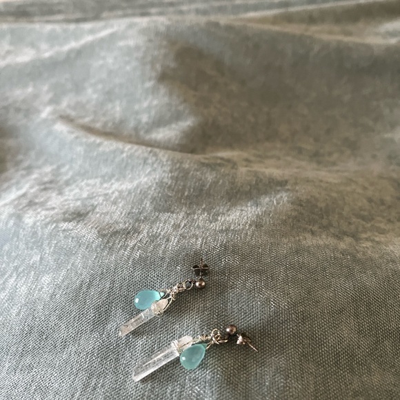 Hand Crafted amazoniite  & Quartz gemstone & silver Earrings by Le Chat Noir - Picture 6 of 6